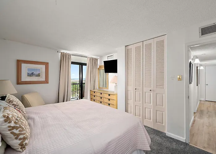 Beautiful 3 Bedroom With Side Ocean Views Ocean City