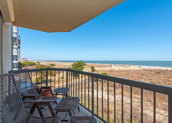Beautiful 3 Bedroom With Side Ocean Views * Ocean City